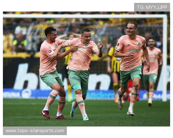 云达不莱梅中路直塞形成快攻态势